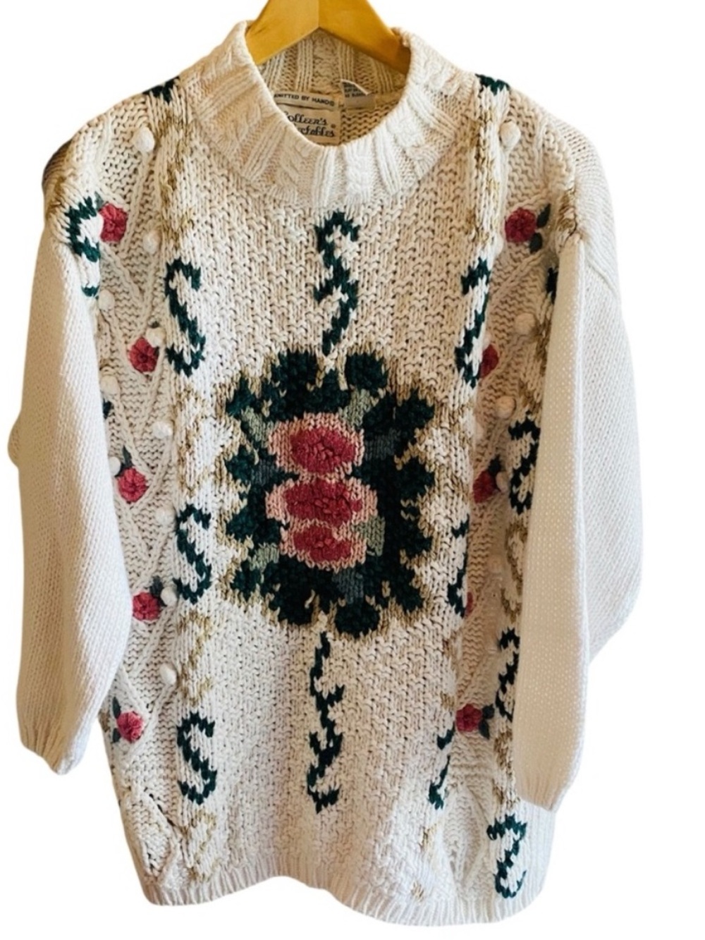 COLLEENS COLLECTIBLES Vintage Hand Knit Floral Sweater 90s Butter Mom